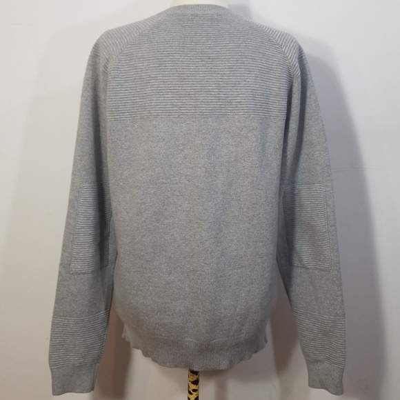 Surface to Air Orion Grey Sweater Small - Picture 3 of 8